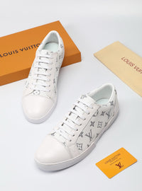 Low Top Sneakers