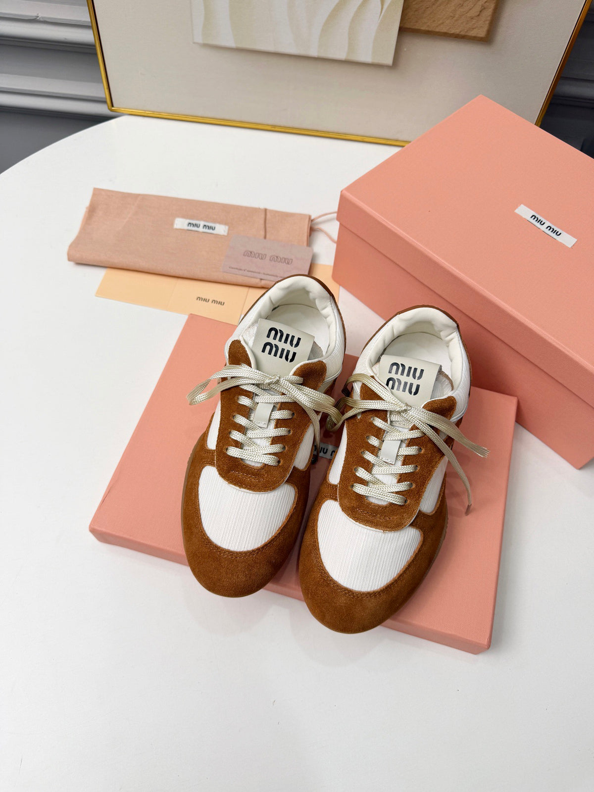 Gymnasium Sneakers