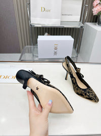 26S Slingback Pumps
