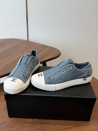 26S Slip-on Sneakers