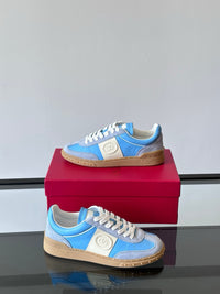 Upvillage Panelled Leather Sneakers