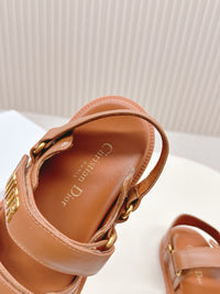 Dioract Sandals