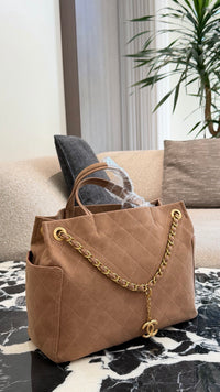 22 Shopping Tote