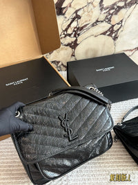 Niki Leather Bag