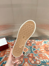 Low Top Sneakers