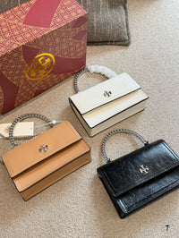 Kira Shoulder Bag