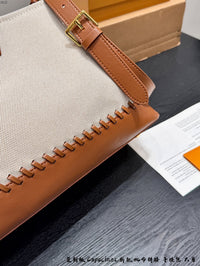 Capucines Bag