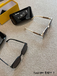 3041 Square Sunglasses