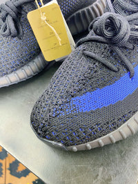 Yeezy Boost 350 V2 Dazzling Blue