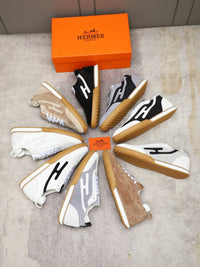 Trail Sneakers