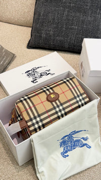 Check Travel Pouch
