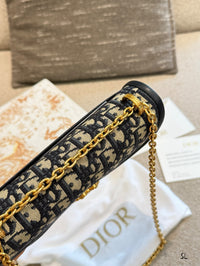 Médaillon Flap Bag
