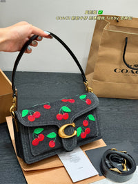 Tabby 26 Shoulder Bag
