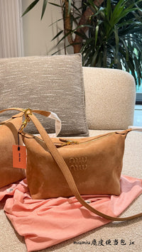 Spirit Shoulder Bag