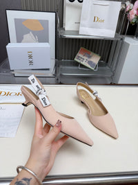26S Slingback Pumps