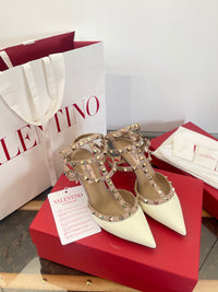 Garavani Rockstud Patent Leather Pumps 6.5cm