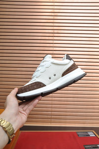 Classic Trainers