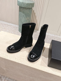 26S Ankle Boots