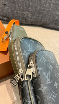Avenue Slingbag
