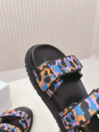 Dioract Sandals