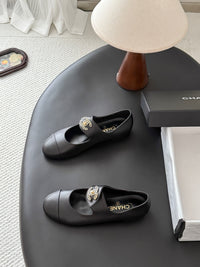 26B Mary Jane Ballet Flats
