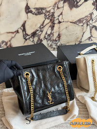 Niki Small Shopping Bag in Vintage Calfskin