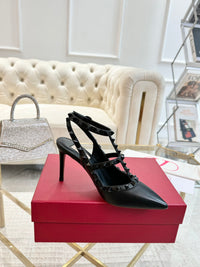 Garavani Rockstud Leather Pumps 10cm