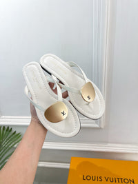 Treasure Thong Sandals