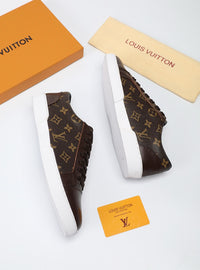 Low Top Sneakers