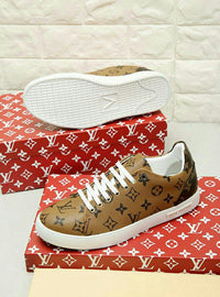 Low Top Sneakers