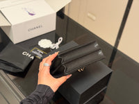 Caviar Trendy Handle Clutch