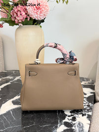 Kelly 25 Bag Craie Togo Leather