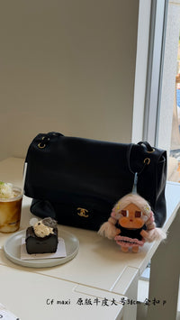 26S Maxi Flap Bag
