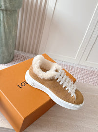 26S Time Out Sneakers