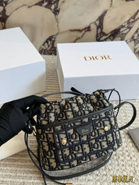 Travel Bucket Bag
