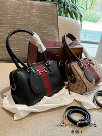 Borsetto Medium Boston Bag