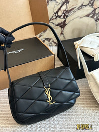 Le 57 Quilted Shoulder Bag
