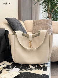 Shopping Bag in Grained Leather