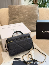 26S Vanity Bag