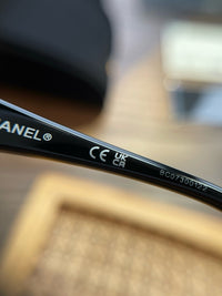 CH73761 Shield Sunglasses