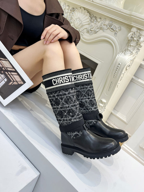D-Major Boots