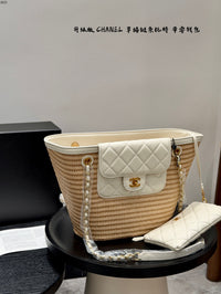 Straw Raffia Chain Tote Bag