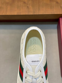 Ace Supreme Sneakers