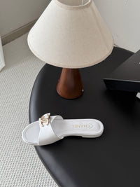 26B Leather Sandals