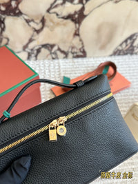 Extra Pocket L19 Leather Pouch