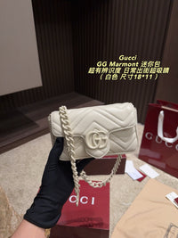 Marmont Shoulder Bag