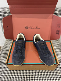 Fast Walk Sneakers