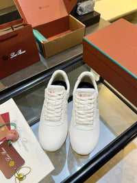 Fast Walk Sneakers