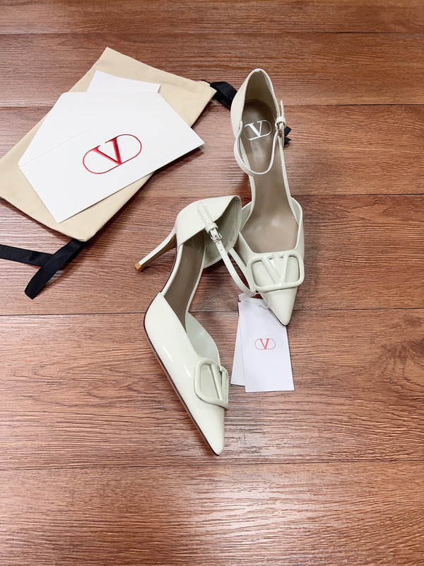 Signature D'Orsay Patent Leather Pumps