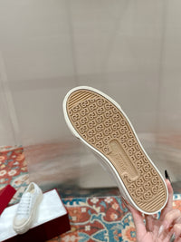 Low Top Sneakers